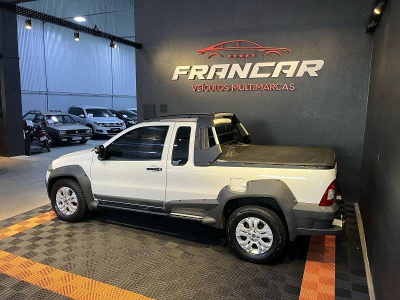 FIAT - STRADA - 2009/2009 - Branca - R$ 46.900,00