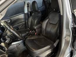 FIAT - TORO - 2021/2022 - Prata - R$ 134.900,00