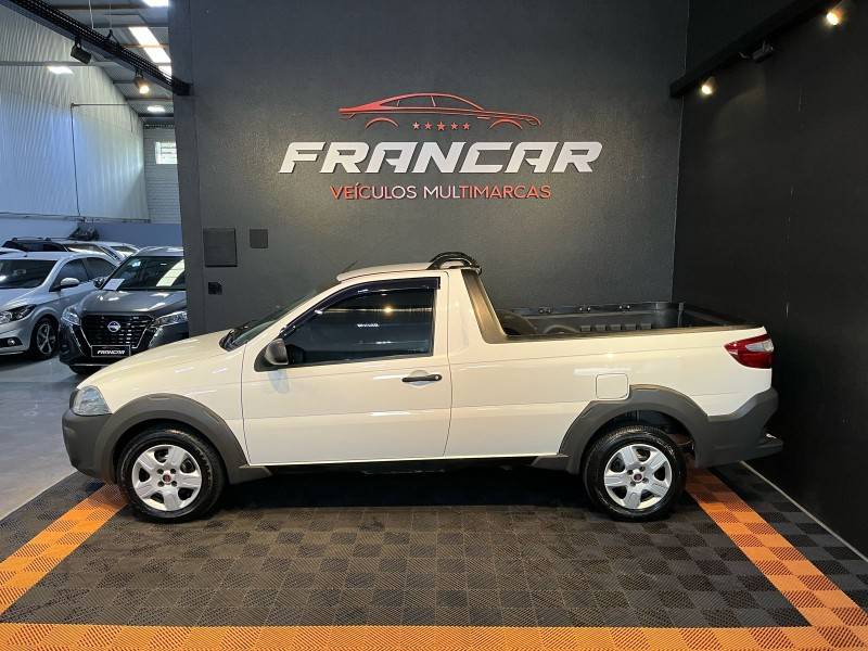 FIAT - STRADA - 2013/2014 - Branca - R$ 48.900,00