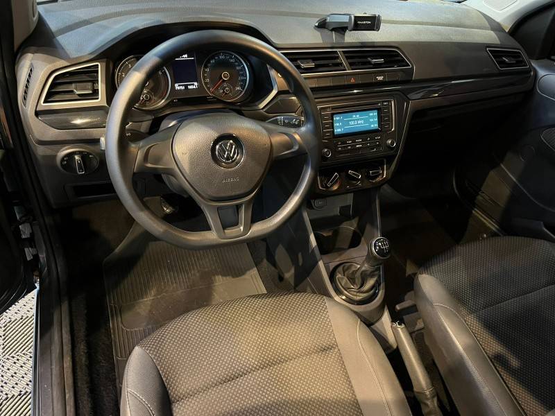 VOLKSWAGEN - SAVEIRO - 2017/2018 - Cinza - R$ 61.900,00
