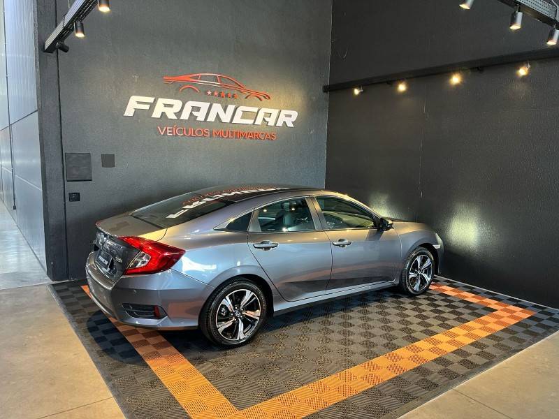 HONDA - CIVIC - 2019/2019 - Cinza - R$ 118.900,00
