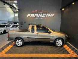 FIAT - STRADA - 2011/2011 - Cinza - R$ 46.900,00