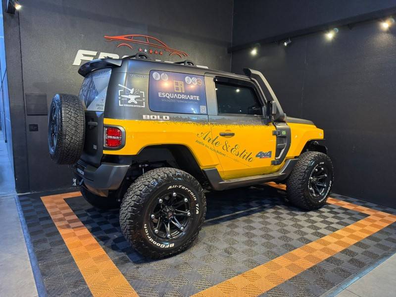 TROLLER - T4 BOLD - 2016/2017 - Amarela - R$ 248.900,00