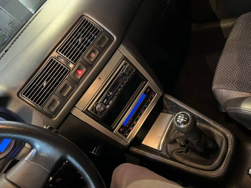 VOLKSWAGEN - GOLF - 2009/2010 - Prata - R$ 56.900,00