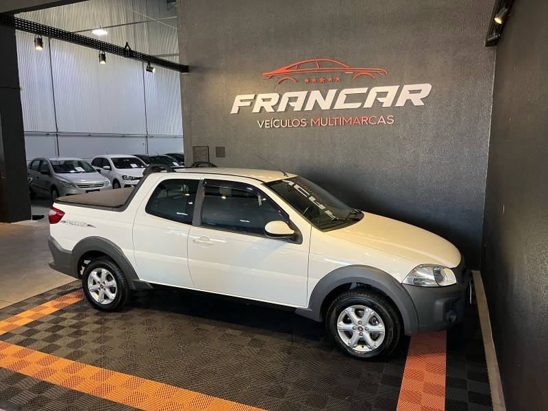 FIAT - STRADA - 2018/2019 - Branca - R$ 82.900,00