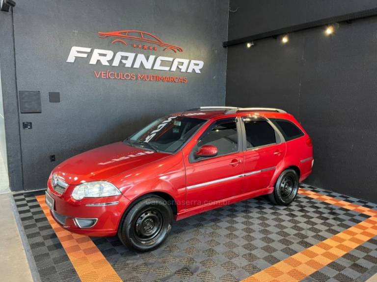 FIAT - PALIO - 2016/2016 - Vermelha - R$ 45.900,00