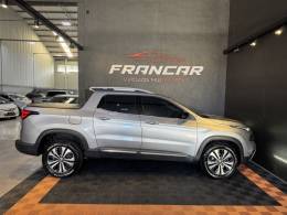 FIAT - TORO - 2021/2022 - Prata - R$ 134.900,00
