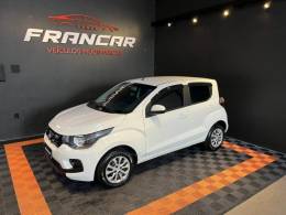 FIAT - MOBI - 2016/2017 - Branca - R$ 46.900,00