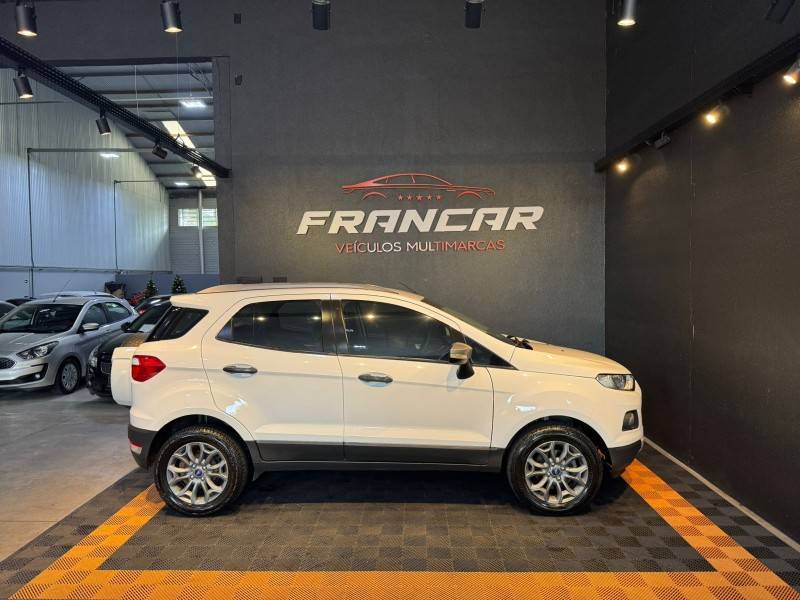 FORD - ECOSPORT - 2012/2013 - Branca - R$ 58.900,00