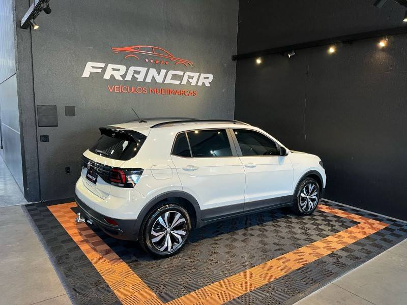 VOLKSWAGEN - T-CROSS - 2021/2021 - Branca - R$ 105.900,00
