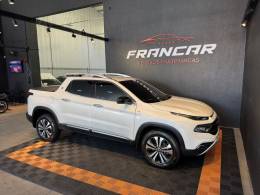 FIAT - TORO - 2022/2023 - Branca - R$ 137.900,00