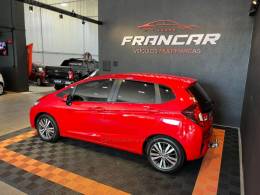 HONDA - FIT - 2015/2015 - Vermelha - R$ 69.900,00