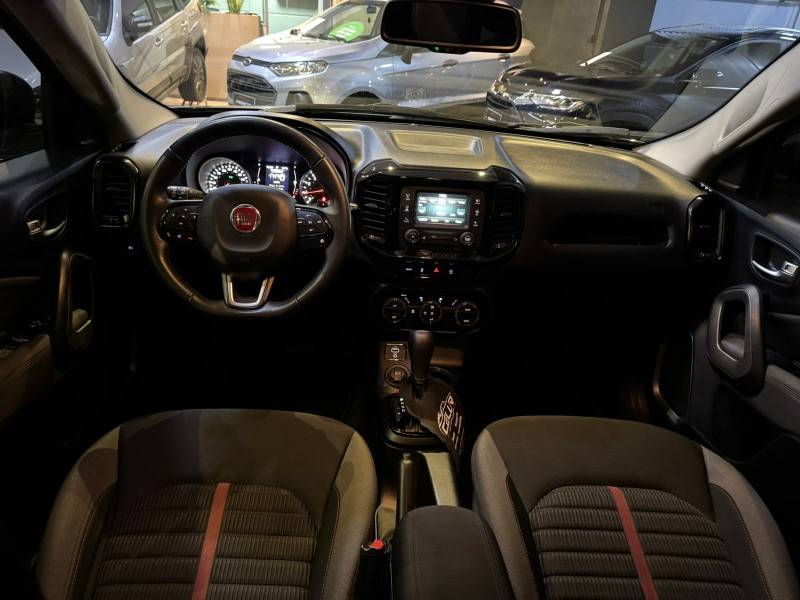 FIAT - TORO - 2017/2018 - Verde - R$ 93.900,00