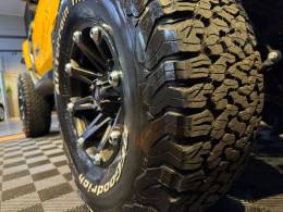 TROLLER - T4 BOLD - 2016/2017 - Amarela - R$ 248.900,00