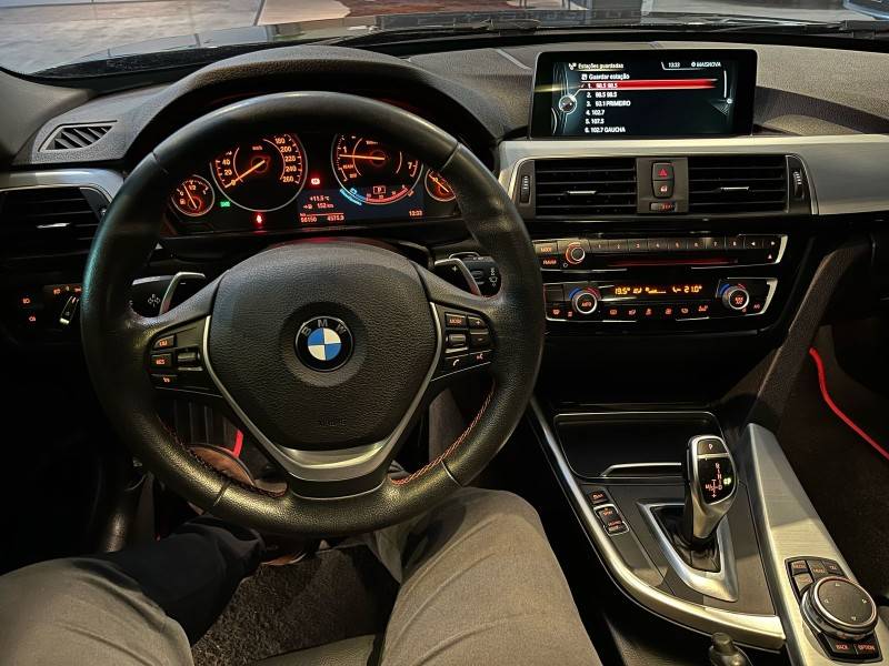BMW - 328I - 2016/2017 - Preta - R$ 139.900,00