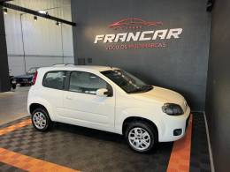 FIAT - UNO - 2015/2016 - Branca - R$ 37.900,00