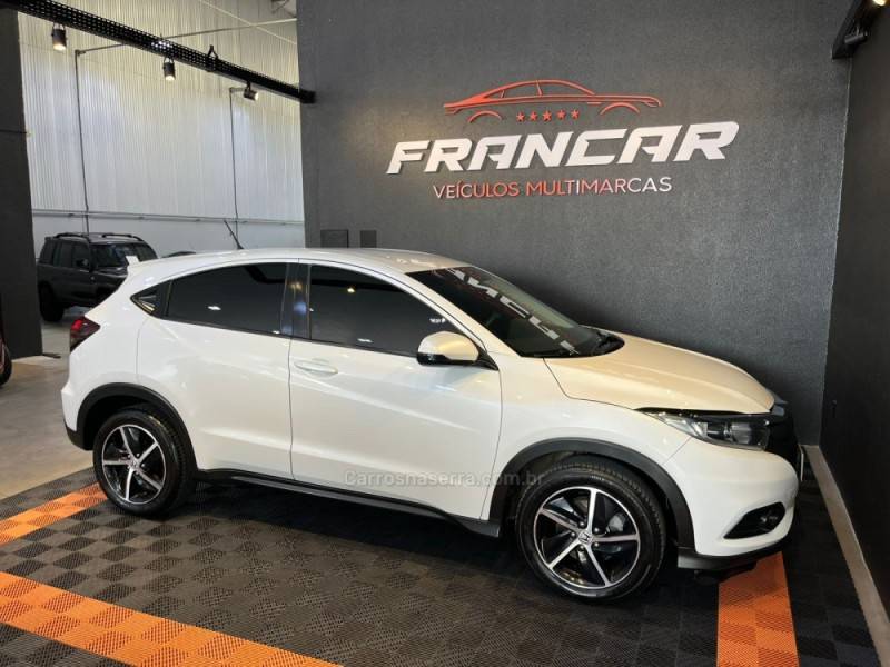 HONDA - HR-V - 2018/2019 - Branca - R$ 107.900,00