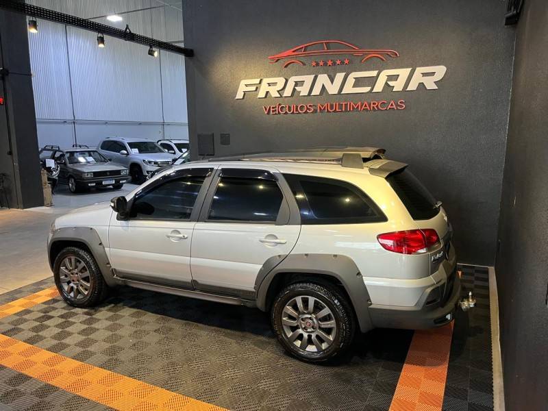 FIAT - PALIO - 2019/2019 - Prata - R$ 59.900,00