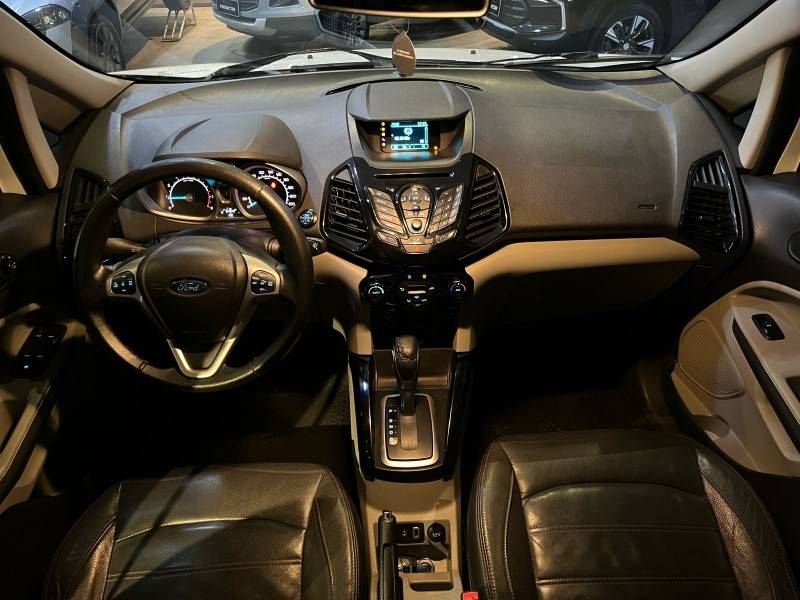 FORD - ECOSPORT - 2014/2015 - Branca - R$ 58.900,00