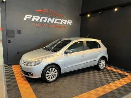 VOLKSWAGEN - GOL - 2010/2011 - Prata - R$ 39.900,00