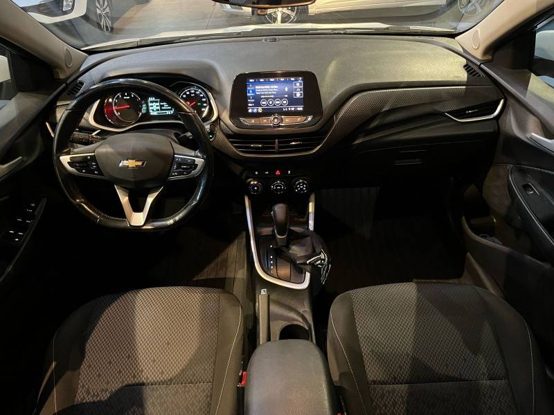 CHEVROLET - ONIX - 2019/2020 - Branca - R$ 69.900,00