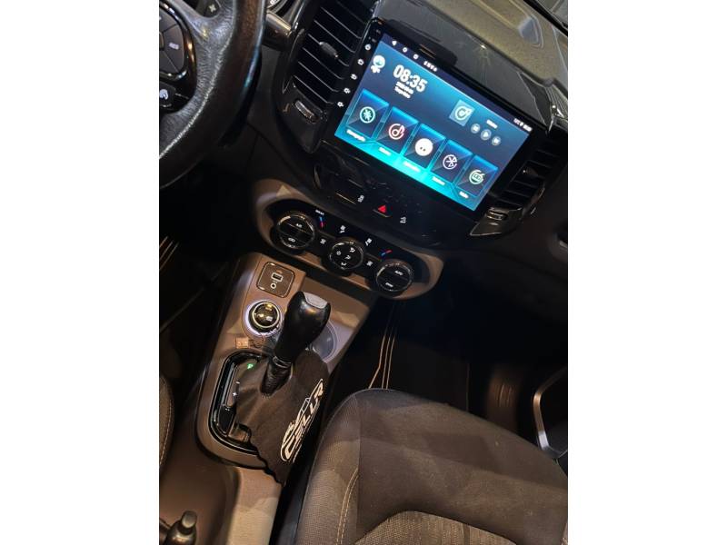FIAT - TORO - 2018/2019 - Cinza - R$ 111.900,00