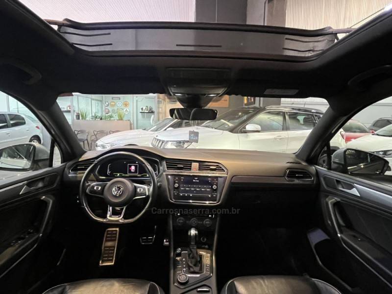 VOLKSWAGEN - TIGUAN - 2019/2019 - Prata - R$ 173.900,00