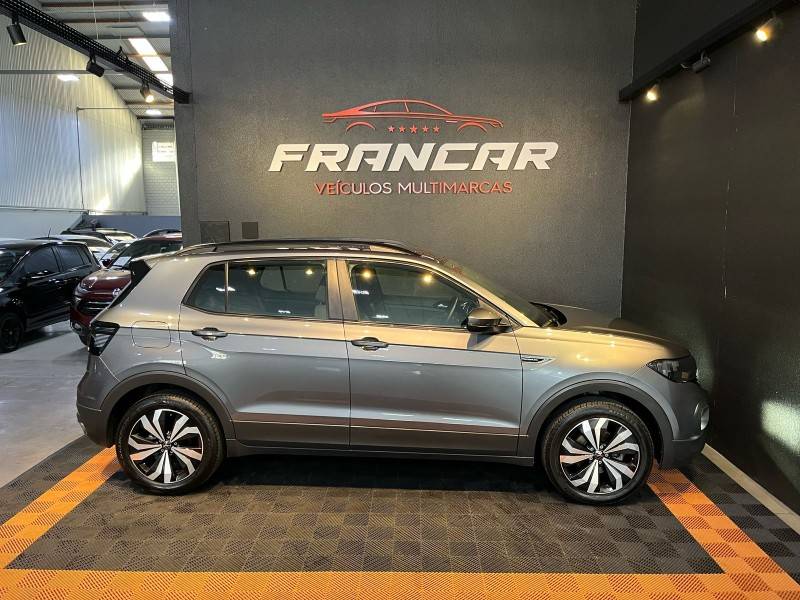 VOLKSWAGEN - T-CROSS - 2023/2024 - Cinza - R$ 125.900,00