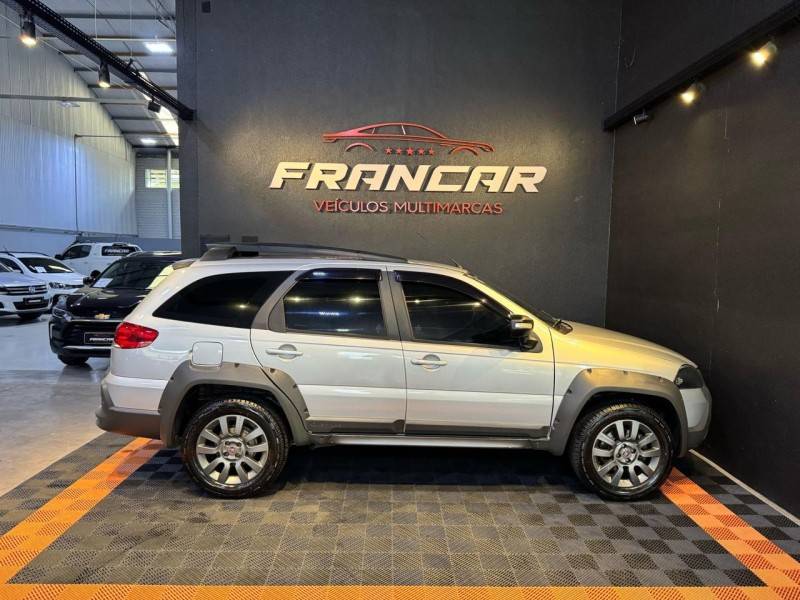 FIAT - PALIO - 2019/2019 - Prata - R$ 59.900,00