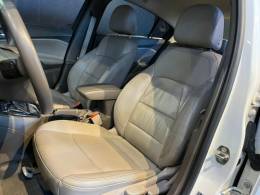 CHEVROLET - CRUZE - 2017/2018 - Branca - R$ 92.900,00