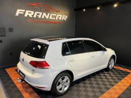 VOLKSWAGEN - GOLF - 2015/2015 - Branca - R$ 82.900,00