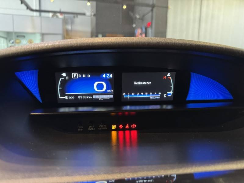 TOYOTA - ETIOS - 2018/2019 - Branca - R$ 68.900,00