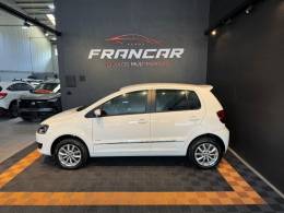 VOLKSWAGEN - FOX - 2012/2013 - Branca - R$ 44.900,00