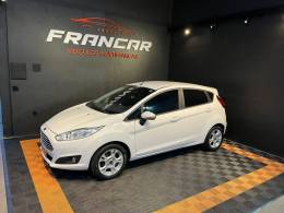 FORD - FIESTA - 2014/2015 - Branca - R$ 49.900,00