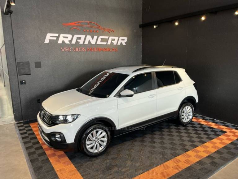 VOLKSWAGEN - T-CROSS - 2019/2020 - Branca - R$ 97.900,00