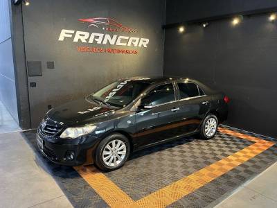 TOYOTA - COROLLA - 2012/2013 - Preta - R$ 76.900,00