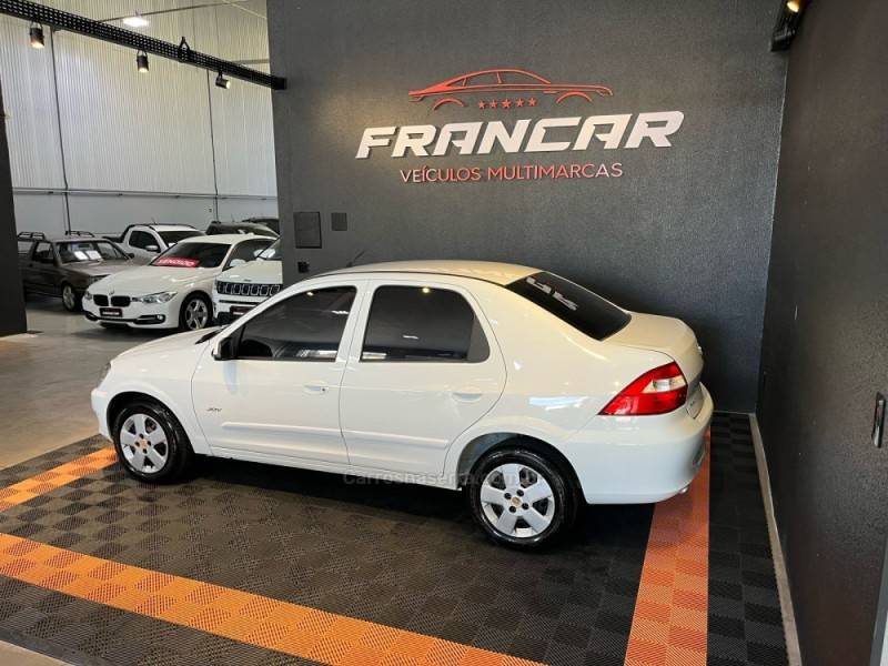 CHEVROLET - PRISMA - 2009/2009 - Branca - R$ 24.900,00