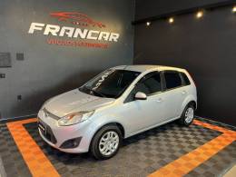 FORD - FIESTA - 2011/2012 - Prata - R$ 36.900,00