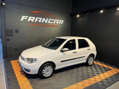 FIAT - PALIO - 2009/2010 - Branca - R$ 29.900,00