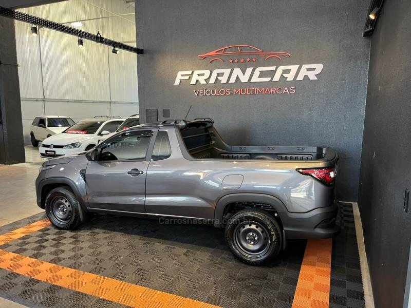 FIAT - STRADA - 2023/2023 - Cinza - R$ 83.900,00