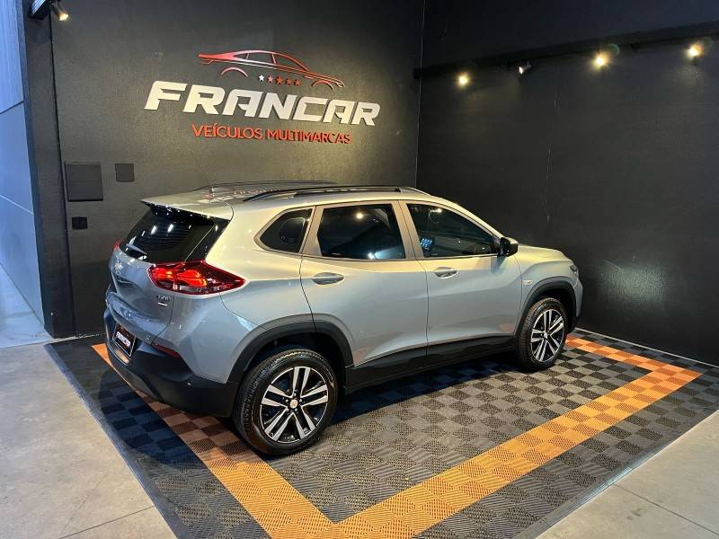 CHEVROLET - TRACKER - 2023/2024 - Prata - R$ 116.900,00