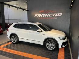 VOLKSWAGEN - TIGUAN - 2021/2021 - Branca - R$ 189.900,00