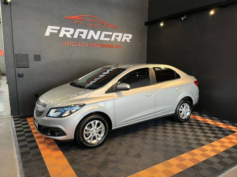 CHEVROLET - PRISMA - 2015/2015 - Prata - R$ 57.900,00