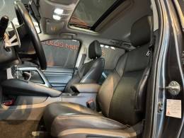 MITSUBISHI - PAJERO SPORT - 2020/2021 - Cinza - R$ 249.900,00