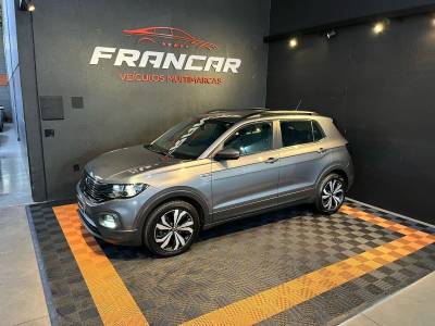 VOLKSWAGEN - T-CROSS - 2023/2024 - Dourada - R$ 119.900,00