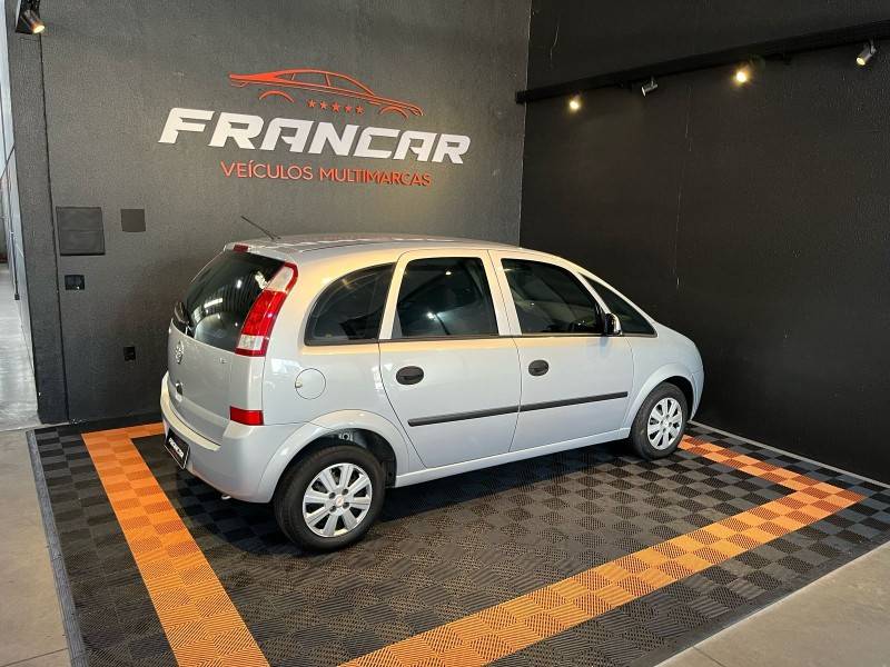 CHEVROLET - MERIVA - 2003/2004 - Prata - R$ 26.900,00