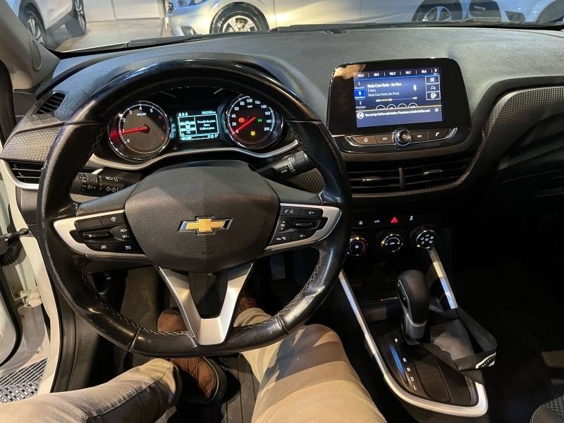 CHEVROLET - ONIX - 2019/2020 - Branca - R$ 69.900,00
