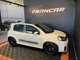 FIAT - UNO - 2015/2016 - Branca - R$ 51.900,00