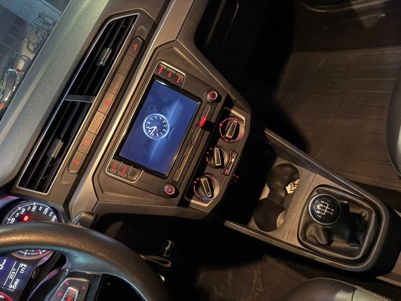 VOLKSWAGEN - SAVEIRO - 2024/2024 - Cinza - R$ 108.900,00