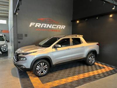 FIAT - TORO - 2023/2024 - Prata - R$ 131.900,00
